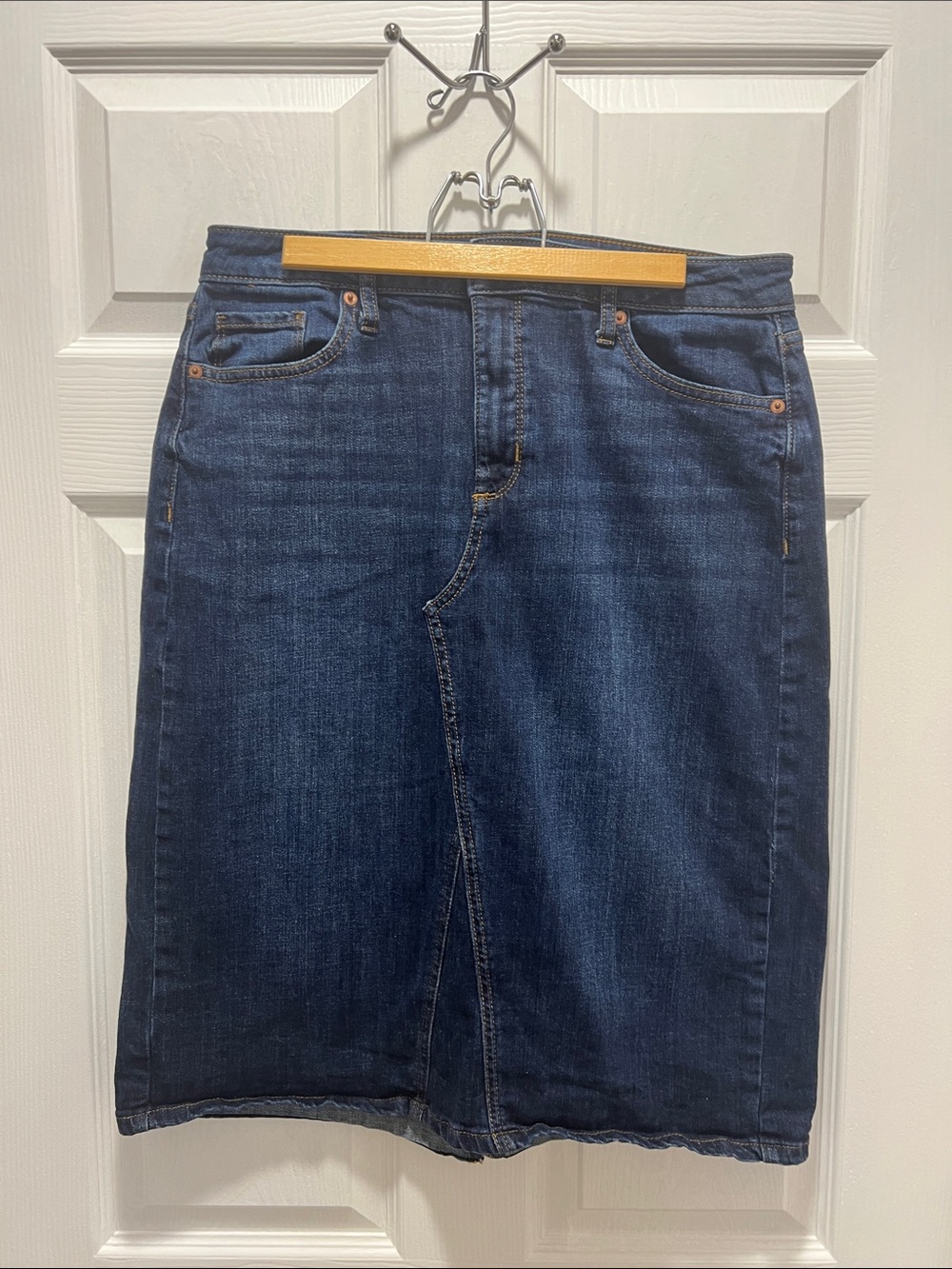 Sonoma Dark Blue Straight Denim Skirt